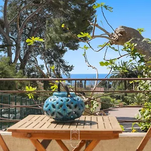 beau-t3-vue-mer-carqueiranne.fr-provencehotel.com/